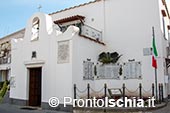 Eremo di San Girolamo, chiesa al centro di Ischia 3